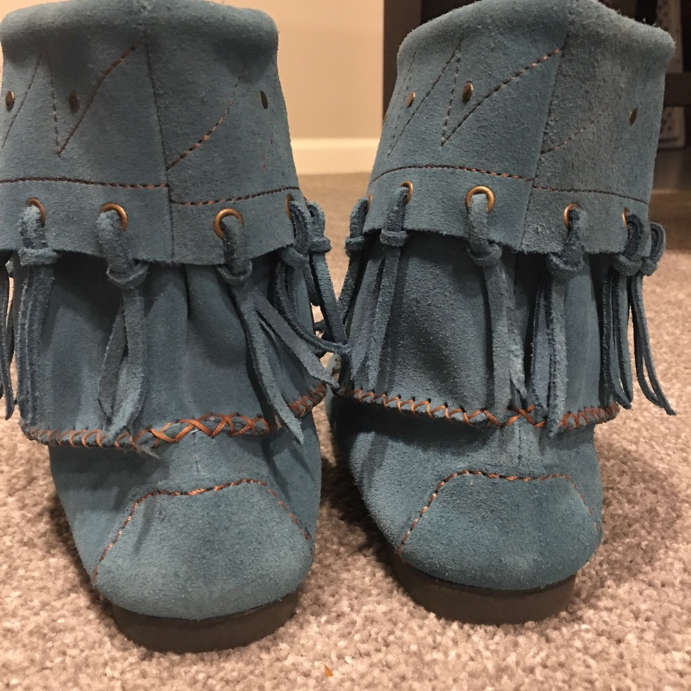 Native Teal Moccasin boots